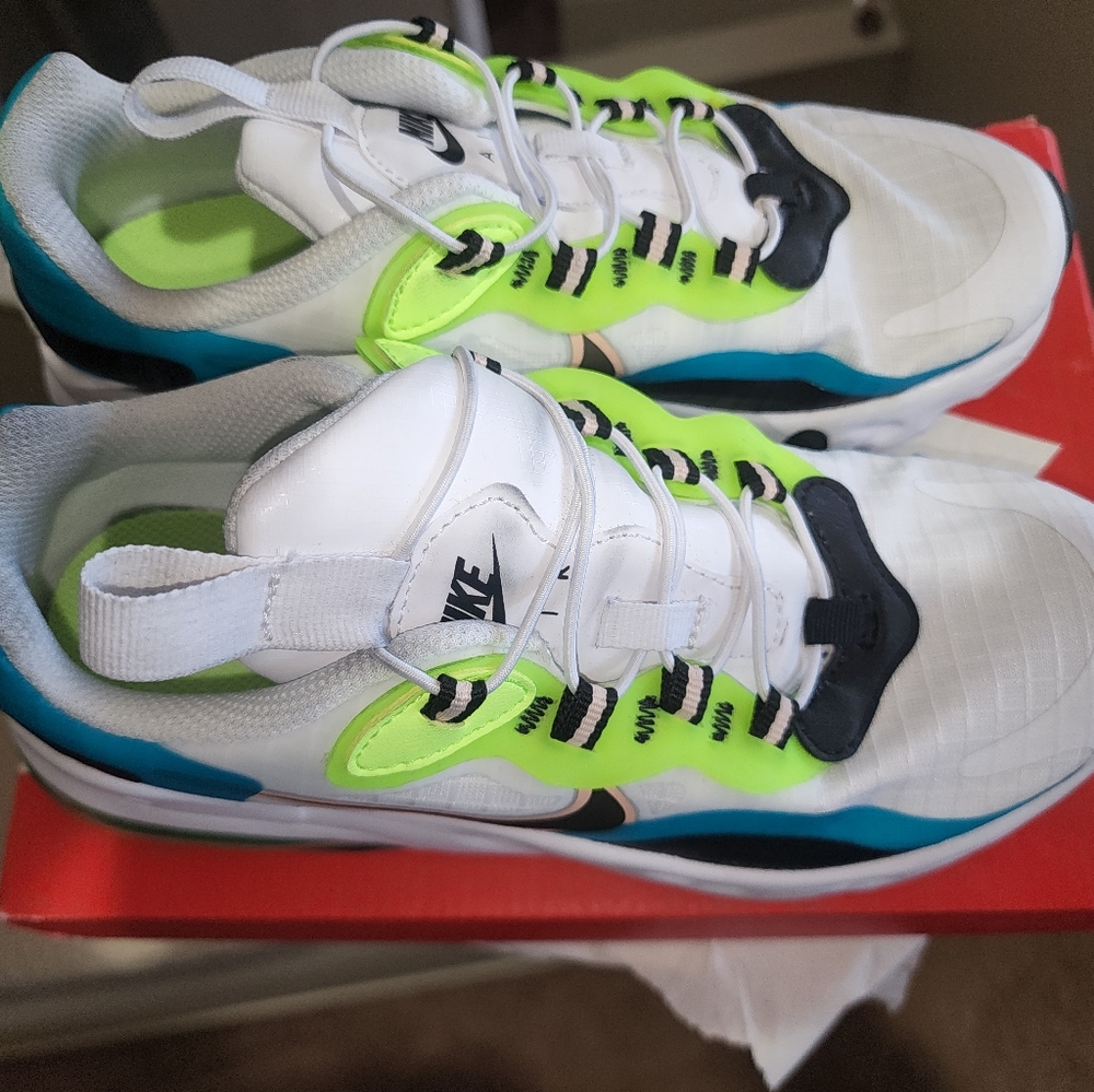 Nike Airmax - Picture 3 of 4